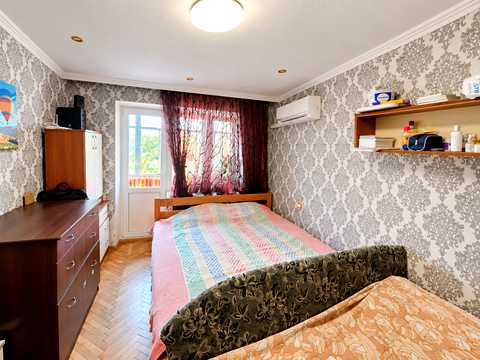 квартира за адресою Юрія Литвинського вул. (Російська), 50
