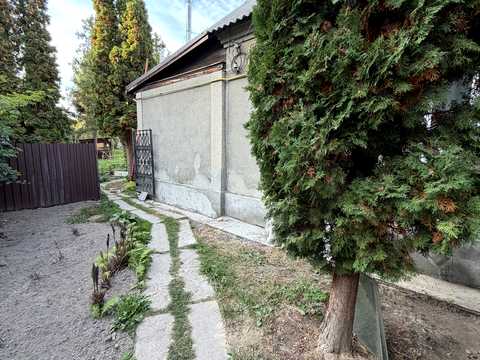 будинок за адресою Київська вул.