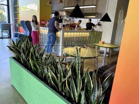 комерційна за адресою Зарічна вул., 16