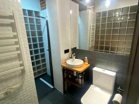 квартира за адресою Магазинова вул., 3