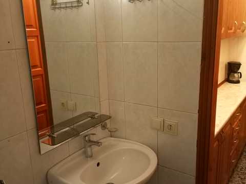 комерційна за адресою Велика Житомирська вул., 17/2