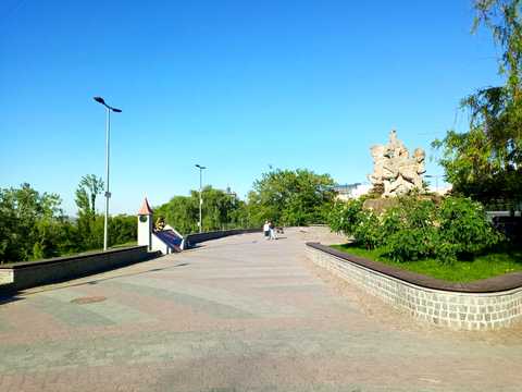 комерційна за адресою Велика Житомирська вул., 17/2