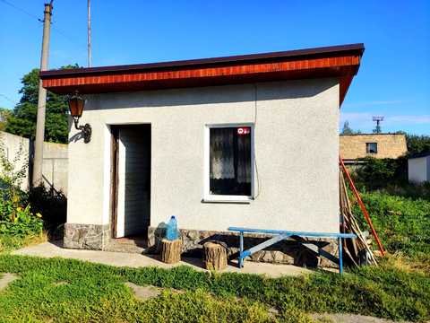 комерційна за адресою Вітчизняна, 2