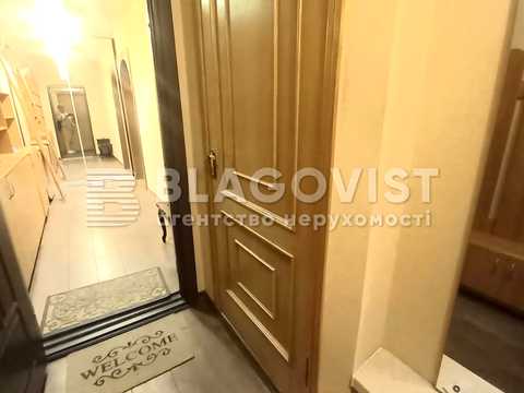 квартира за адресою В'ячеслава Чорновола вул., 8
