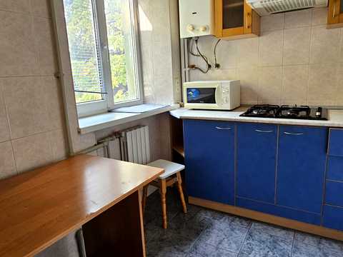 квартира за адресою Дніпро, Богдана Хмельницького просп. (Героїв Сталінграда), 24