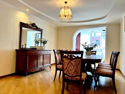 квартира за адресою Алмазова вул. (Михайла Кутузова), 4