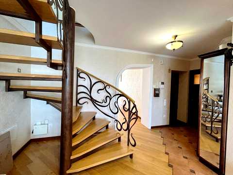 квартира за адресою Алмазова вул. (Михайла Кутузова), 4