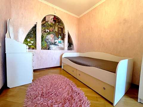 квартира за адресою Алмазова вул. (Михайла Кутузова), 4