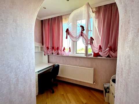квартира за адресою Алмазова вул. (Михайла Кутузова), 4