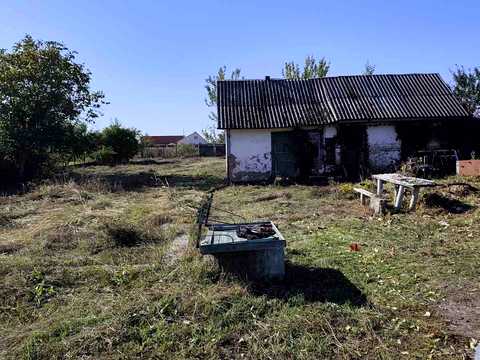 ділянка за адресою Травнева вул. (1 Травня), 96