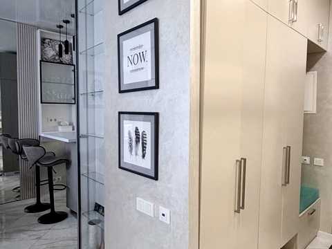 квартира за адресою Дніпровська набережна вул., 18-А