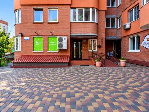 квартира за адресою Анни Ахматової вул., 13