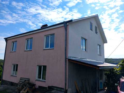 будинок за адресою Центральна вул., 57