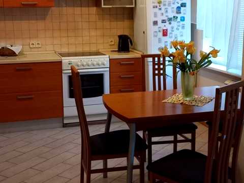 квартира за адресою Бориса Гмирі вул., 9-В