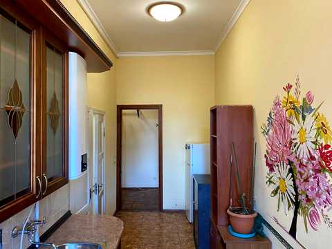 квартира за адресою Євгена Чикаленка вул. (Пушкінська), 11