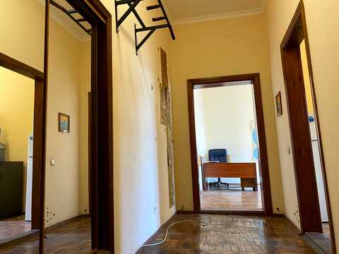 квартира за адресою Євгена Чикаленка вул. (Пушкінська), 11