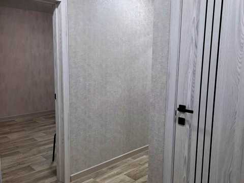 квартира за адресою Валентинівська вул. (Блюхера), 35/81