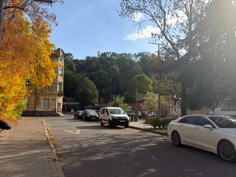 квартира за адресою Богдана Хмельницького вул., 60
