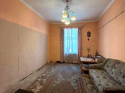квартира за адресою Богдана Хмельницького вул., 60