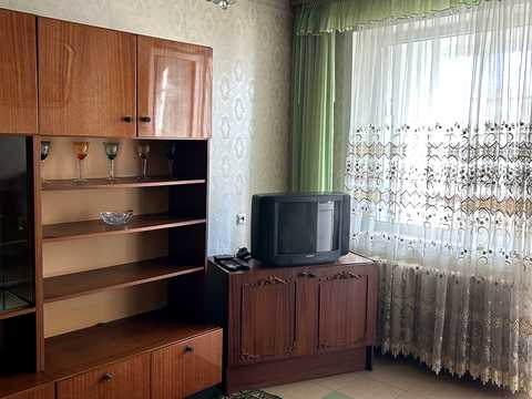 квартира за адресою Героїв просп., 12
