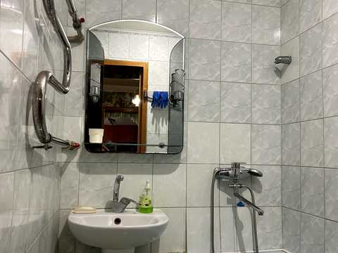 квартира за адресою Героїв просп., 12