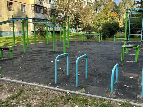 квартира за адресою Героїв просп., 12