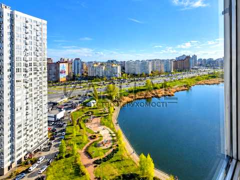 квартира за адресою Ревуцького вул., 40-Б