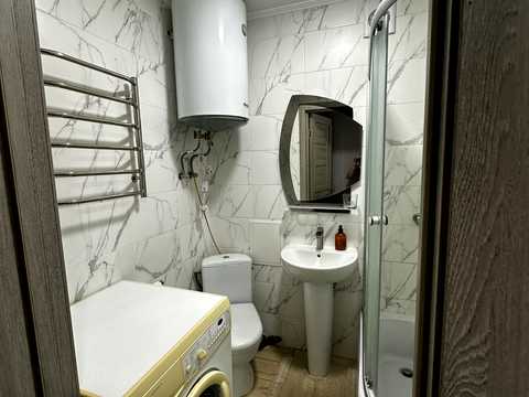 квартира за адресою Житомир, Садова вул., 15а