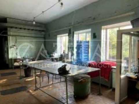 комерційна за адресою Шевченка, 1