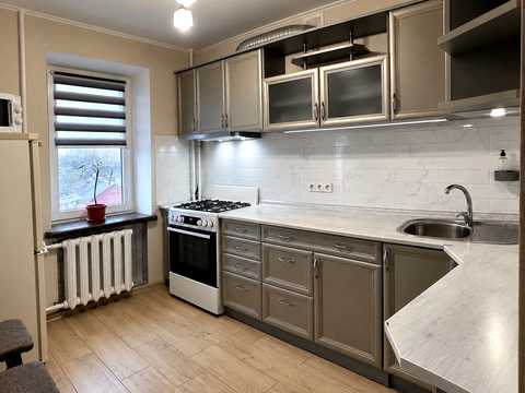 квартира за адресою Житомир, Садова вул., 15а