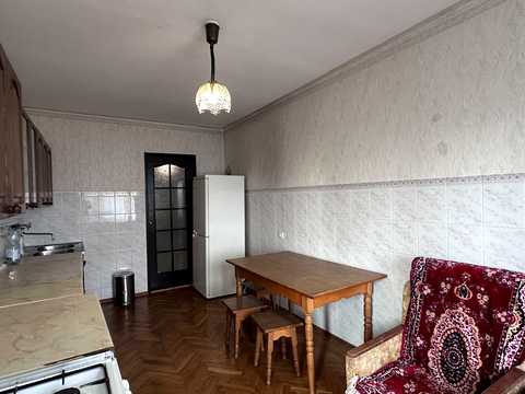 квартира за адресою Подільська вул., 169
