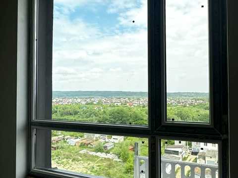 квартира за адресою Романа Вірастюка вул., 3