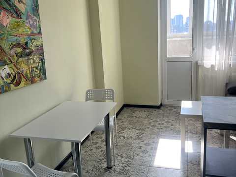 квартира за адресою Ясинуватський пров., 10
