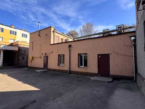 комерційна за адресою Кривий Ріг, Степана Тільги вул. (Революційна), 3