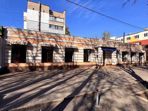 комерційна за адресою Кривий Ріг, Степана Тільги вул. (Революційна), 3