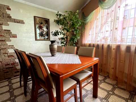 квартира за адресою Івано-Франківськ, Залізнична вул., 4