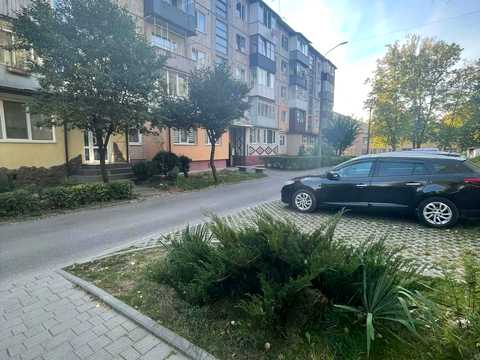 квартира по адресу Степана Бандеры просп., 104