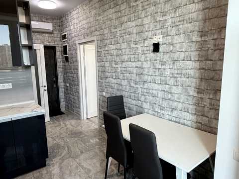 квартира за адресою Педагогічна вул., 21/1