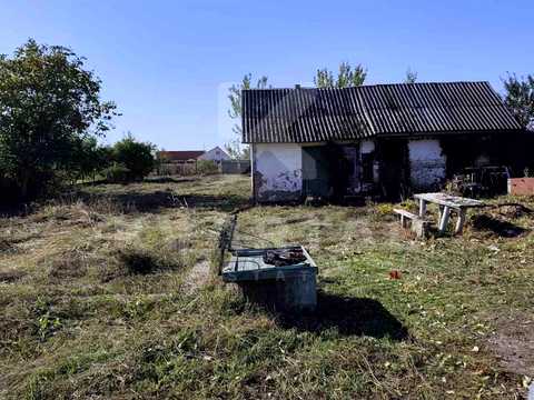 ділянка за адресою Травнева вул. (1 Травня), 96