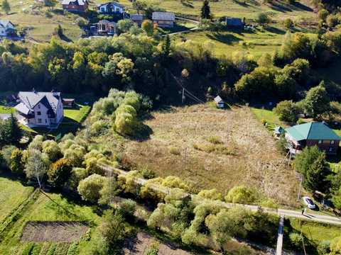 ділянка за адресою Миколи Устияновича вул.