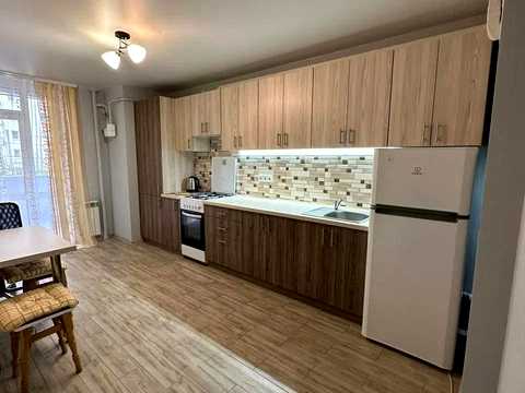 квартира за адресою Романа Шухевича вул., 3