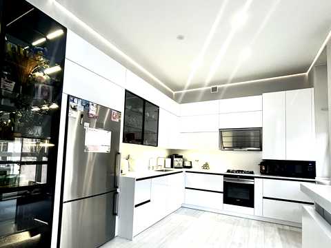 квартира за адресою Устима Кармалюка вул., 5