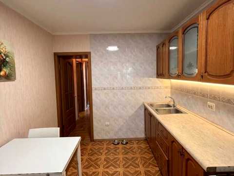 квартира за адресою Писаржевського вул., 8