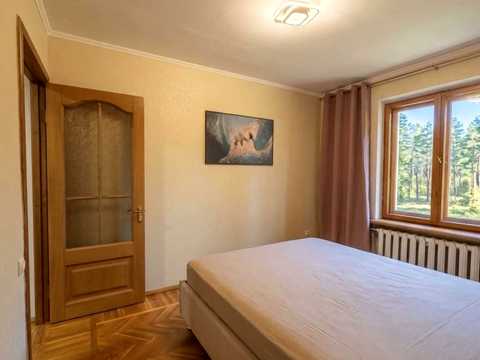квартира за адресою Писаржевського вул., 8