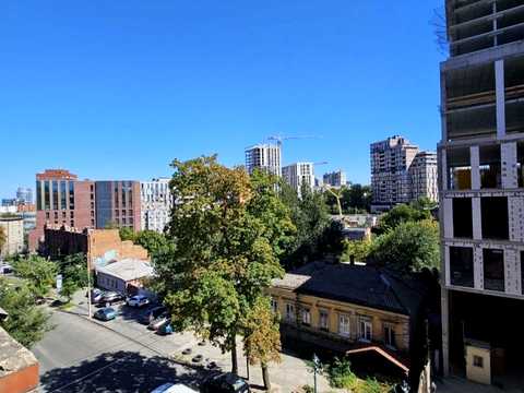 квартира за адресою Виконкомівська вул., 24-А