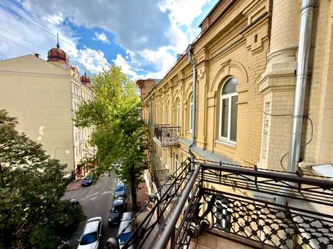 квартира за адресою Михайлівський пров., 12