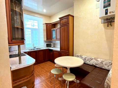 квартира за адресою Михайлівський пров., 12