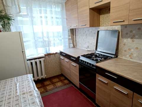 квартира за адресою Давида Ойстраха вул. (Затонського), 4