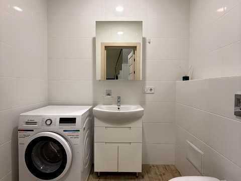 квартира за адресою с. Софіївська Борщагівка, Молодіжна вул., 5