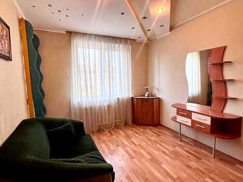 квартира за адресою Зимових Походів вул. (Молодогвардійська), 10